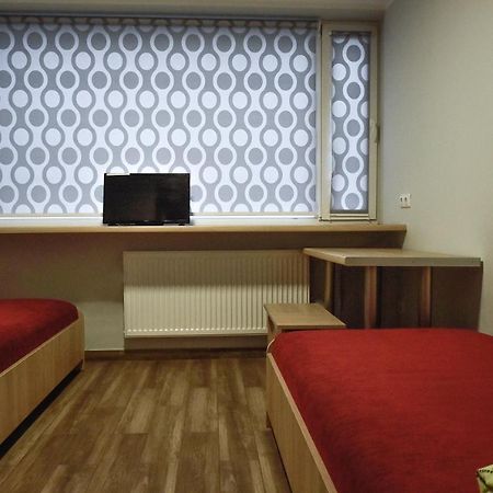 Hostel Laurita Kaunas Kültér fotó